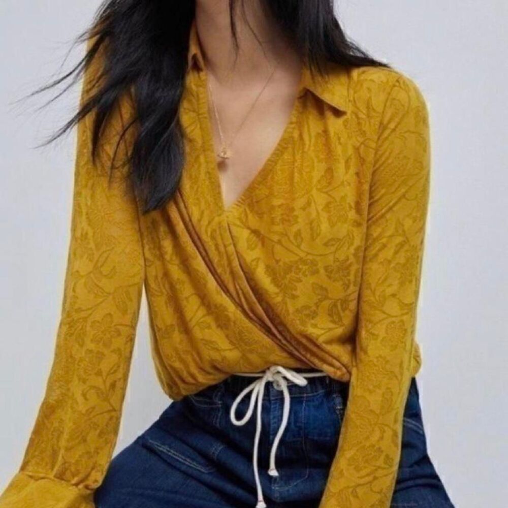 Maeve Women's Yellow and Gold Blouse